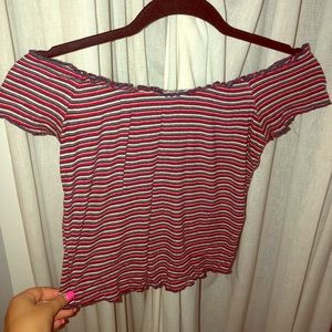 Off the shoulder top (Garage)